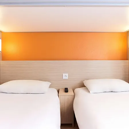 Premiere Classe Angouleme Отель Ла-Курон