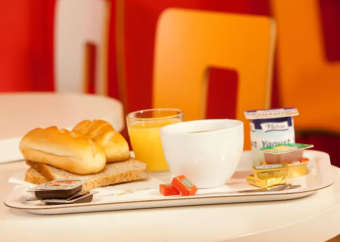 Hotel Premiere Classe Angouleme La Couronne (Charente)