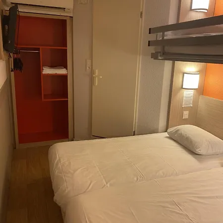 Premiere Classe Angouleme La Couronne Hotel